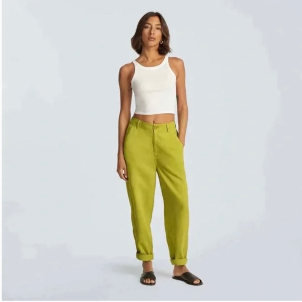 Everlane relaxed fit lime green chinos size 2